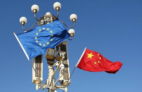 V交易网 美欧协同对华立场？欧盟外长回应